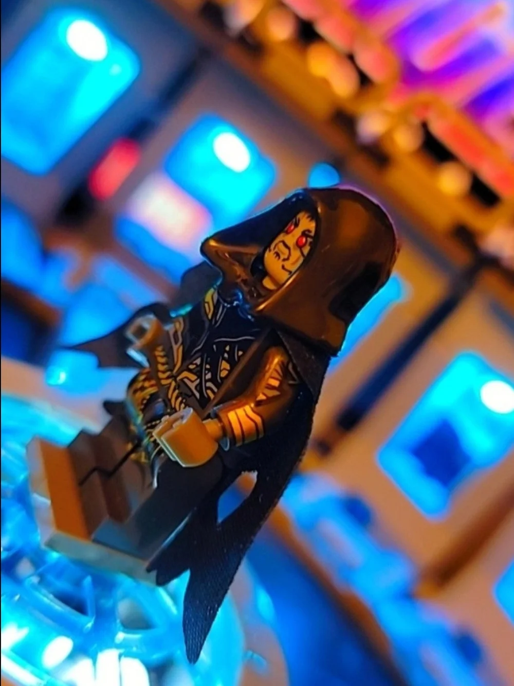 Corvus Glaive Minifigure Lego Compatible